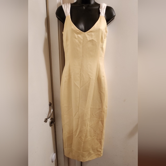 Yellow Formal Midi Dress - Picture 15 of 15